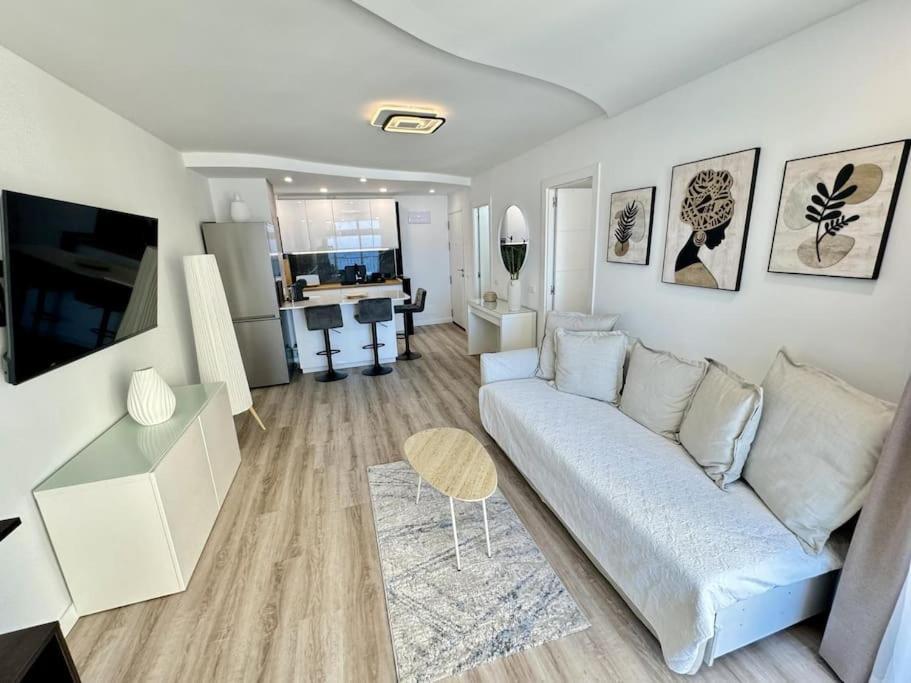Amazing Apartment In Las Americas Playa de las Americas  Luaran gambar