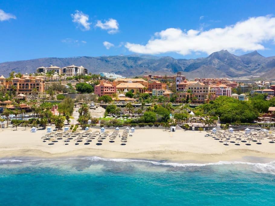 Amazing Apartment In Las Americas Playa de las Americas  Luaran gambar
